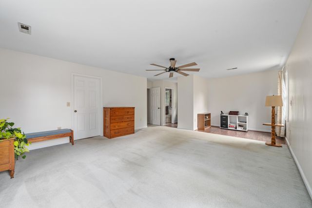 3341 Hidden Oak RD SW, Roanoke, VA 24018