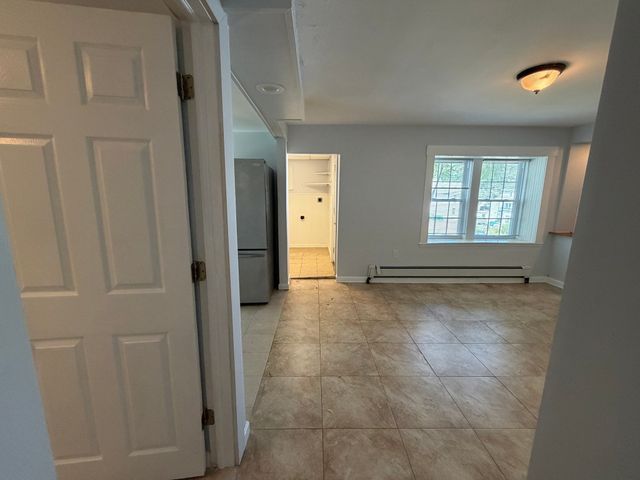 25 Winthrop Street 25, Fitchburg, MA 01420