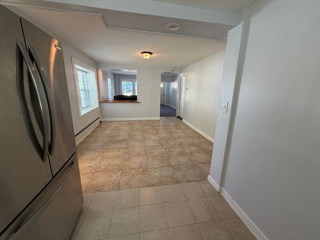 25 Winthrop Street 25, Fitchburg, MA 01420