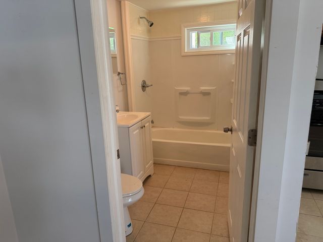 25 Winthrop Street 25, Fitchburg, MA 01420