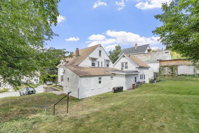 25 Winthrop Street 25, Fitchburg, MA 01420