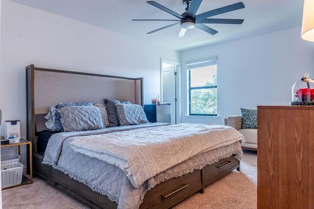 612 SILVERTHORN PLACE, Groveland, FL 34736
