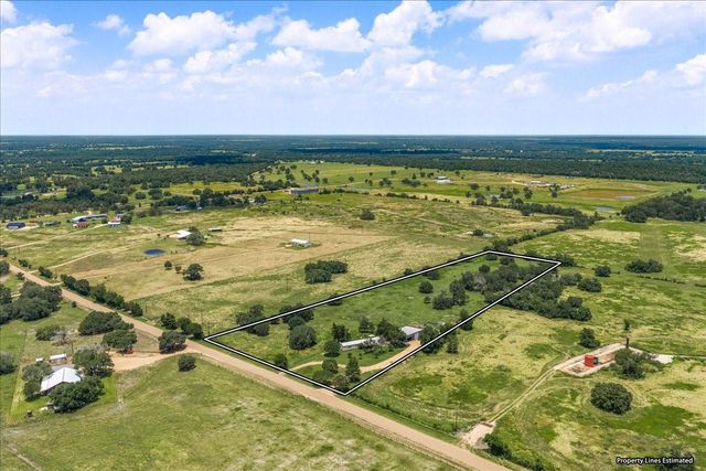 7300 Goehring Road, Ledbetter, TX 78946