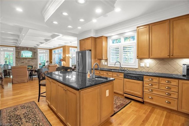 5 Sail View Cove, Greensboro, NC 27455