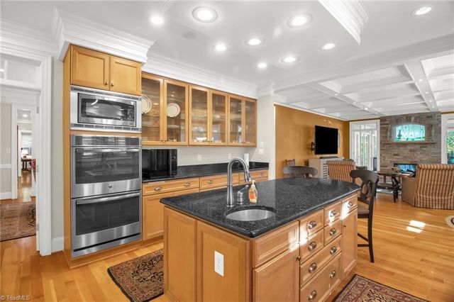 5 Sail View Cove, Greensboro, NC 27455