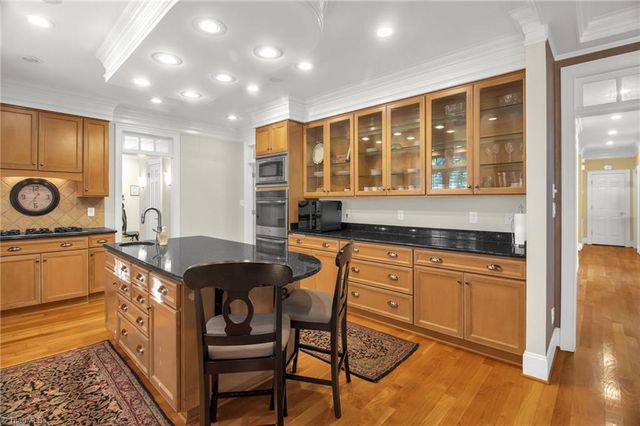 5 Sail View Cove, Greensboro, NC 27455