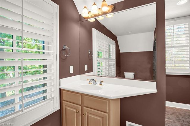 5 Sail View Cove, Greensboro, NC 27455