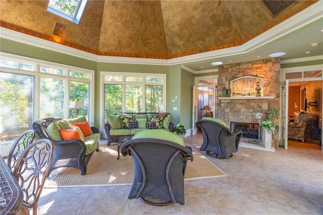 5 Sail View Cove, Greensboro, NC 27455
