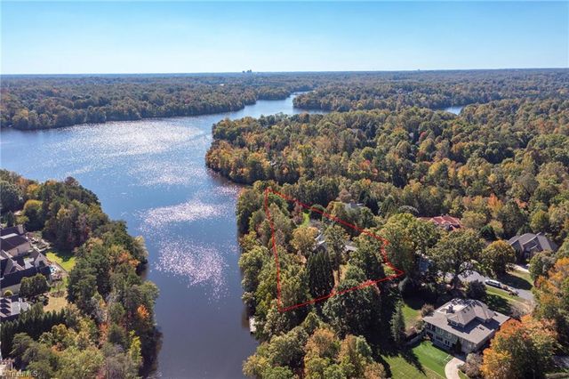 5 Sail View Cove, Greensboro, NC 27455