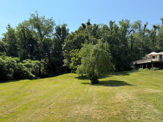 23 Jackson Drive, Hinsdale, NH 03451