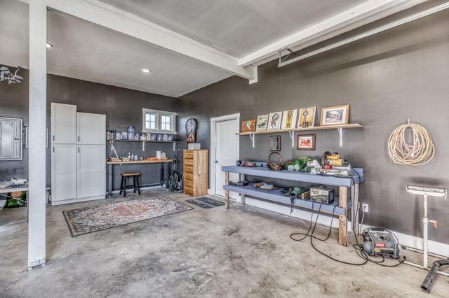 15520 Farm To Market 912, Washington, TX 77880