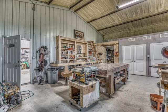 15520 Farm To Market 912, Washington, TX 77880