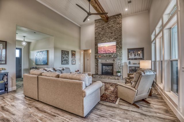 15520 Farm To Market 912, Washington, TX 77880