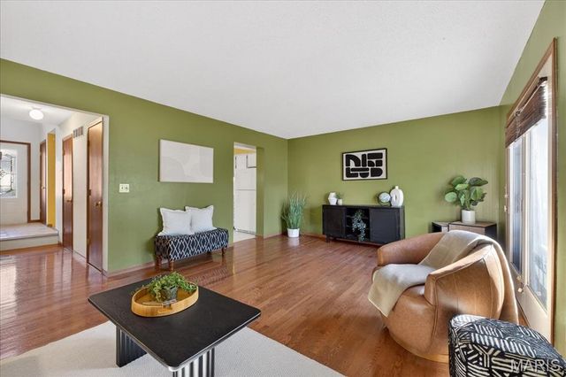 63 Spring Song Court D, St Peters, MO 63376