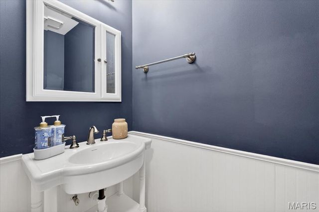 63 Spring Song Court D, St Peters, MO 63376