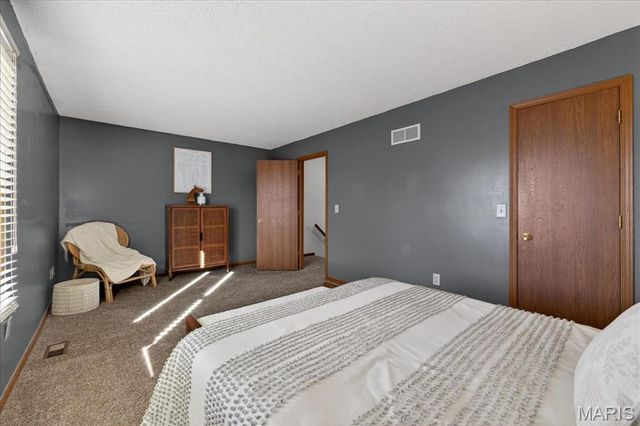 63 Spring Song Court D, St Peters, MO 63376