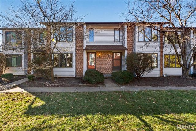 63 Spring Song Court D, St Peters, MO 63376
