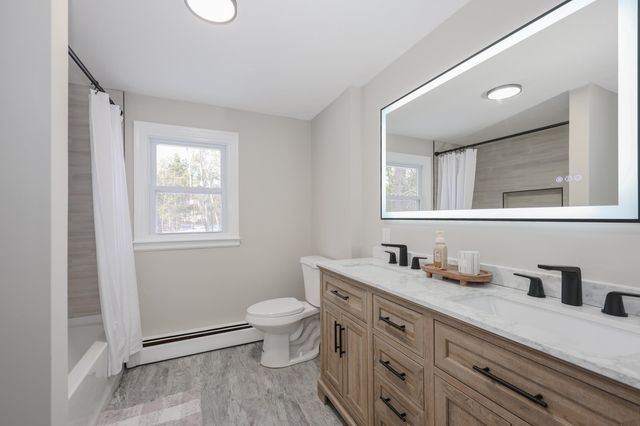 39 Hunter Drive, Epping, NH 03042