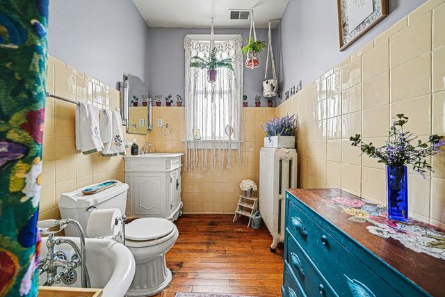 616 C Street, La Porte, IN 46350