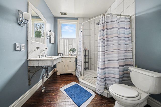 616 C Street, La Porte, IN 46350