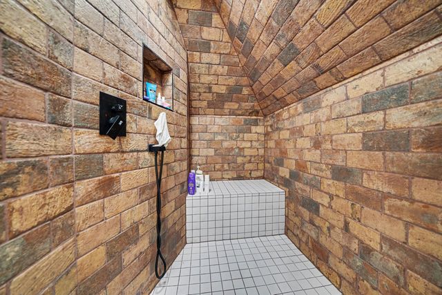 616 C Street, La Porte, IN 46350