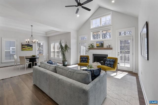 314 AVONDALE LN, Crozet, VA 22932