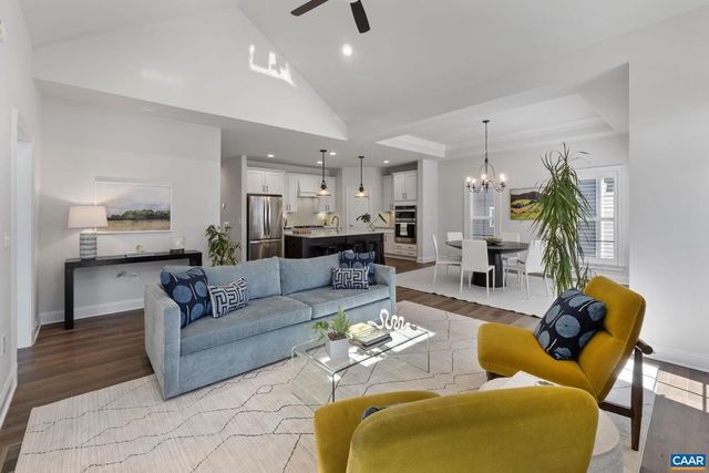 314 AVONDALE LN, Crozet, VA 22932