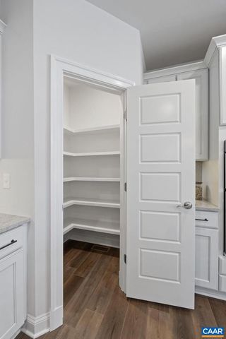 314 AVONDALE LN, Crozet, VA 22932