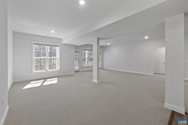 314 AVONDALE LN, Crozet, VA 22932