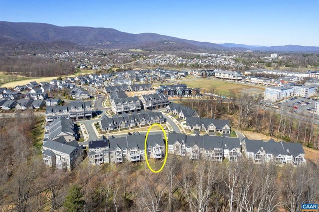 314 AVONDALE LN, Crozet, VA 22932