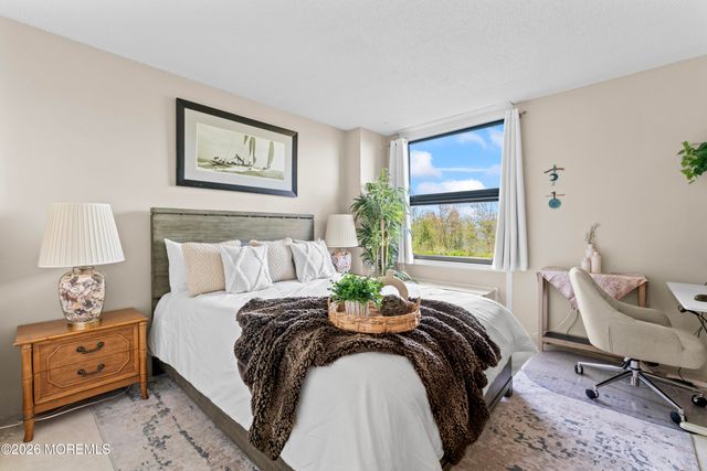 1 Scenic Drive 204, Highlands, NJ 07732