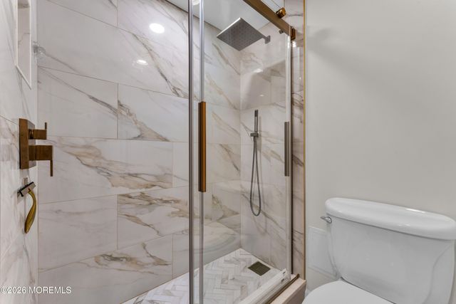 1 Scenic Drive 204, Highlands, NJ 07732