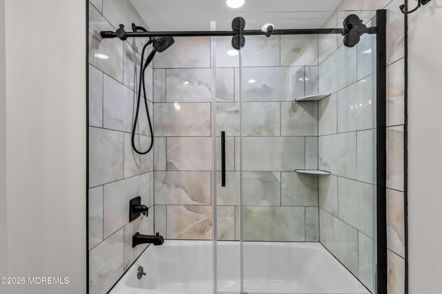 1 Scenic Drive 204, Highlands, NJ 07732