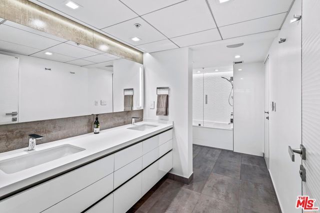 13700 Marina Pointe Drive 617, Marina Del Rey, CA 90292