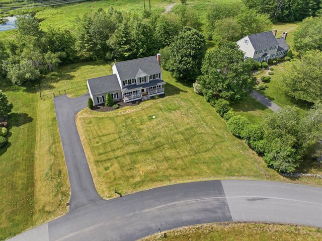 17 Donmac Drive, Derry, NH 03038