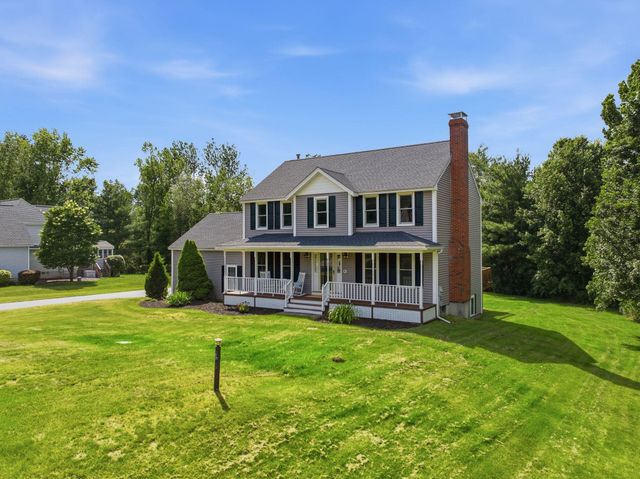 17 Donmac Drive, Derry, NH 03038