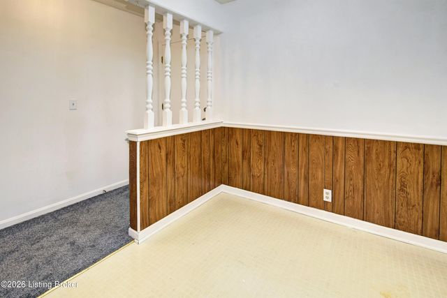 8101 Wendamoor Dr UNIT 28, Louisville, KY 40228