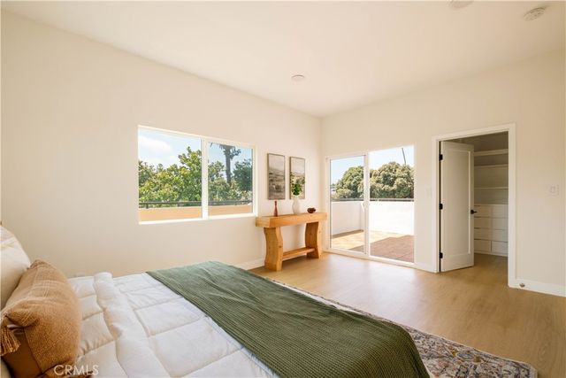 5334 Chesley Avenue, Los Angeles, CA 90043