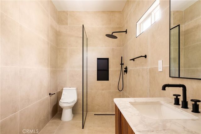 5334 Chesley Avenue, Los Angeles, CA 90043