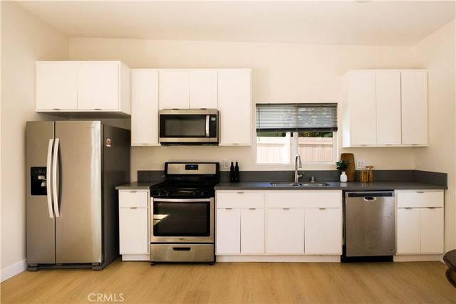 5334 Chesley Avenue, Los Angeles, CA 90043