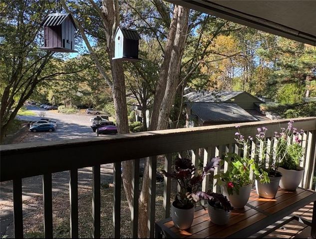 405 TUXWORTH Circle, Decatur, GA 30033