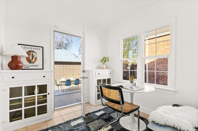 230 Belleview Dr, San Leandro, CA 94577