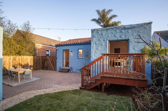 230 Belleview Dr, San Leandro, CA 94577