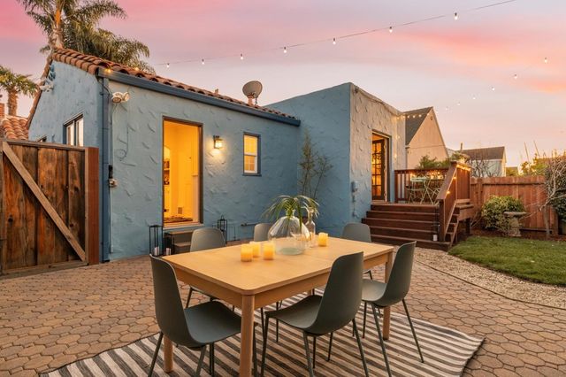 230 Belleview Dr, San Leandro, CA 94577