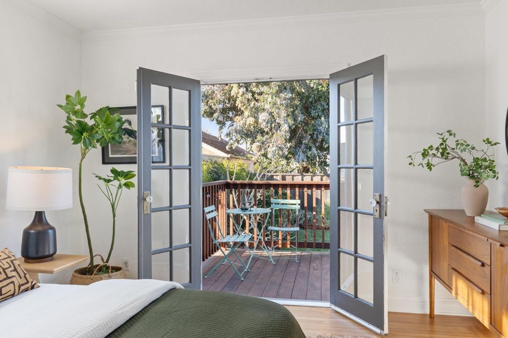 Image 33 of property listing at 230 Belleview Dr, San Leandro, CA 94577