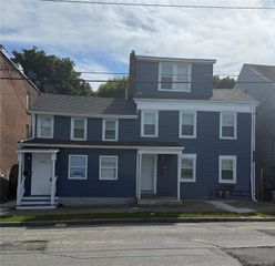 123 W Parmenter Street 1, Newburgh, NY 12550