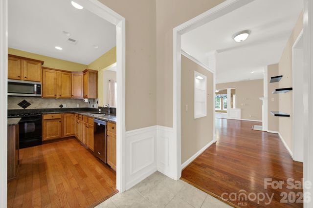 15184 Legend Oaks Court, Fort Mill, SC 29707