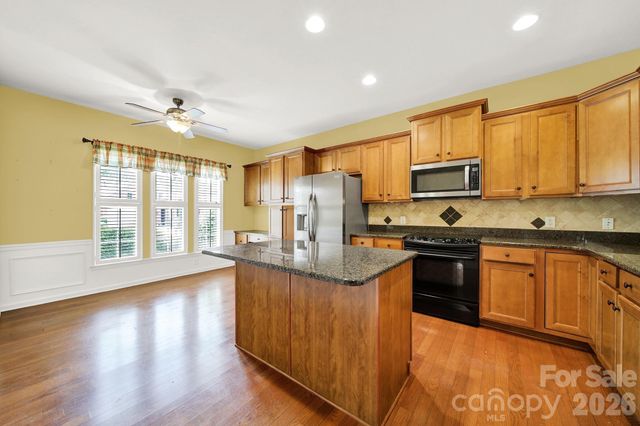 15184 Legend Oaks Court, Fort Mill, SC 29707