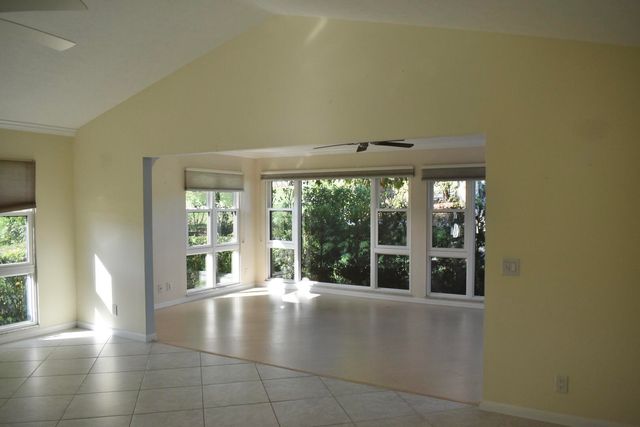 12638 SE Cascades Court, Hobe Sound, FL 33455