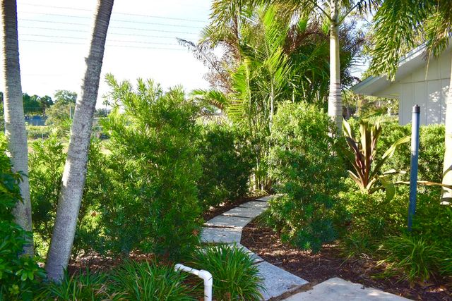 12638 SE Cascades Court, Hobe Sound, FL 33455